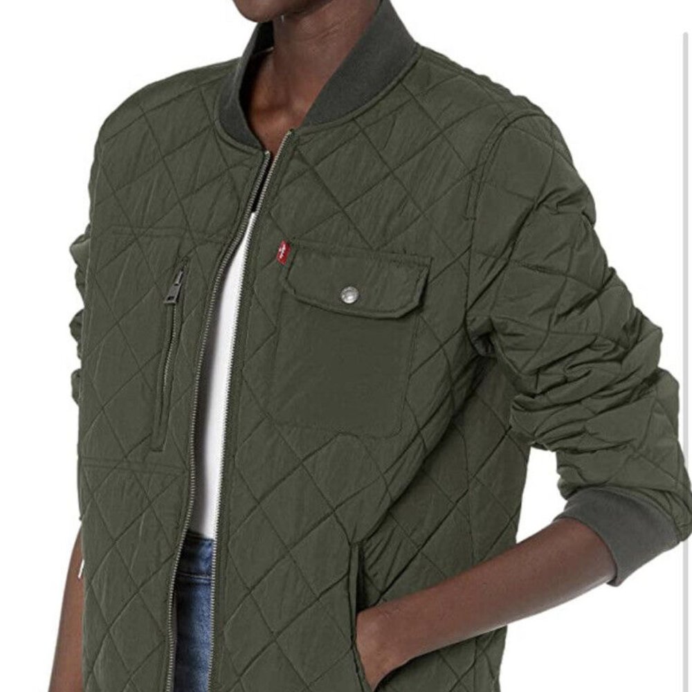 Levi’s Women’s Green Diamond Quilted Bomber Jacket XS